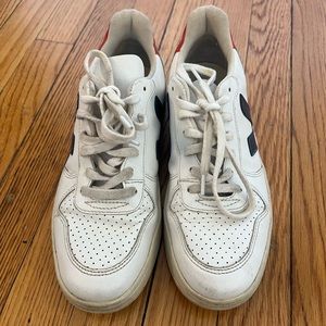 Veja V-10 lace-up sneakers